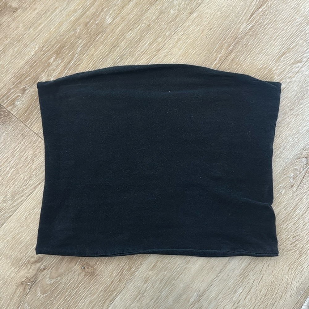 Brandy Melville strapless black top